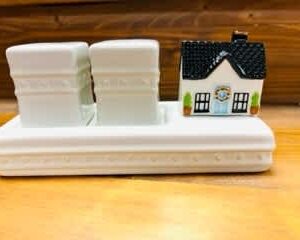 NORA FLEMING MINI HOUSE